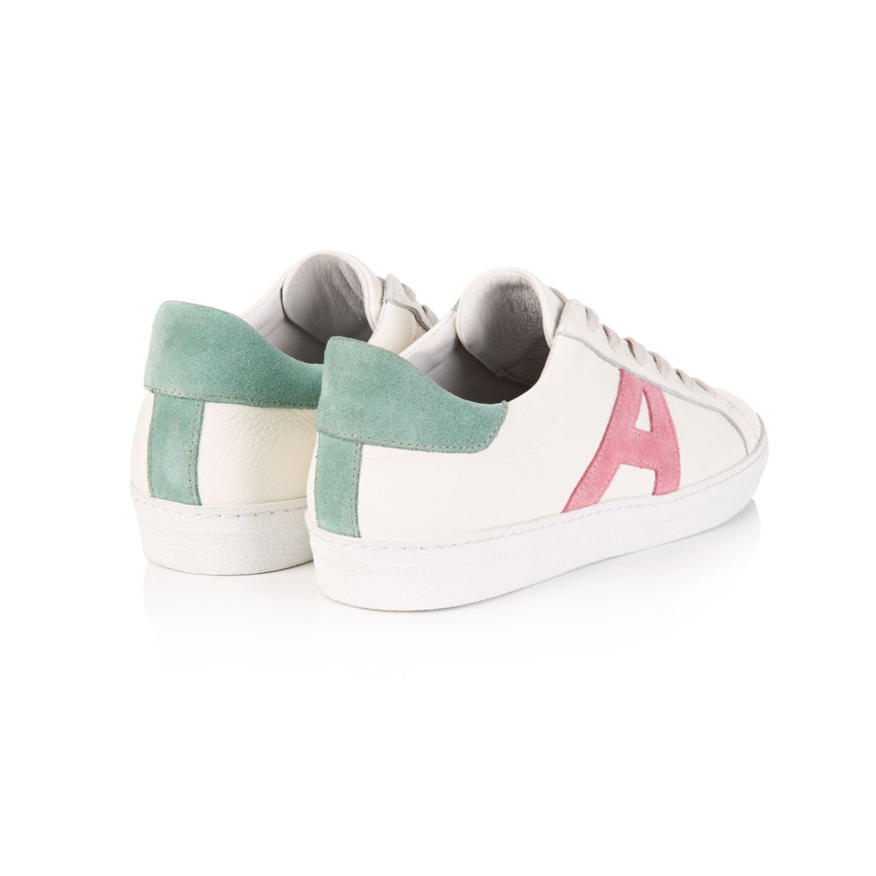 Z4f3BzaMSqCCvL895Woc_CruSignature_Pastels_3.jpg